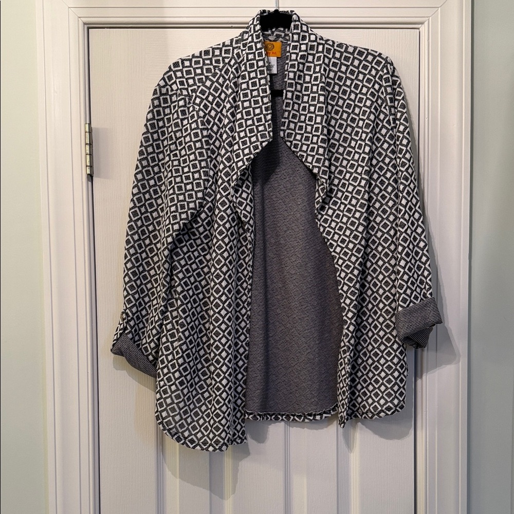 Ruby Rd. Black and White Geometric Jacket